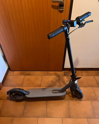 Monopattino elettrico Nuovo Aovopro pieghevole
