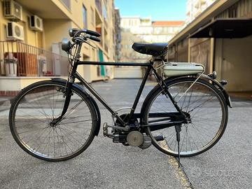 Bicicletta Bianchi con motore ausiliario Mosquito