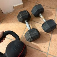 Dumbbell e kettlebell