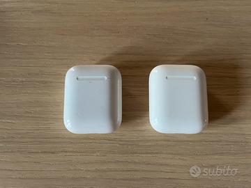 AirPods Apple