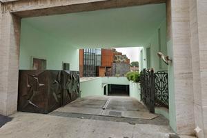 Posto auto coperto - Livorno