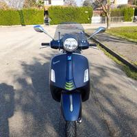 Vespa GTS 300