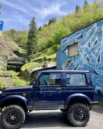 Suzuki Samurai Sj 413