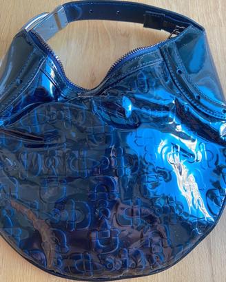 Borsa Gucci blu a mano