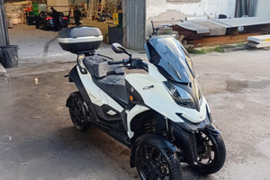Quadro 400