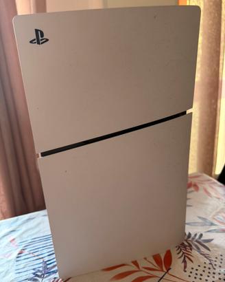 Playstation 5 con due joystick