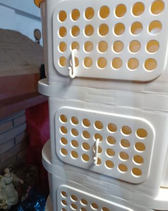Carrello con 3/4 Cassetti