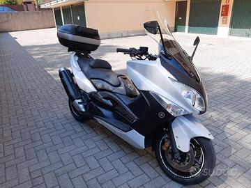 Yamaha TMax 500