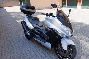 Yamaha TMax 500