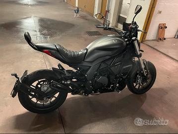 Benelli 502 c cruiser