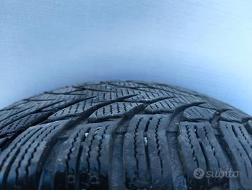 4 cerchi Mak 17 Tiguan + gomme da neve Nokian