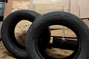 Gomme 205/60 R16