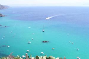 Complesso di appartamenti, Capo Vaticano Tropea