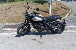DUCATI SCRAMBLER 800 FINANZIABILE NO ANTICIPO NO B