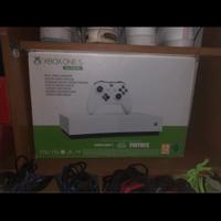Xbox One S 1TB+Giochi gratis all’interno