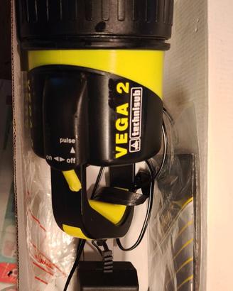 Torcia subacquea Vega 2 Ricaricabile