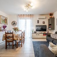 Ampio quadrilocale al primo piano con doppio balco