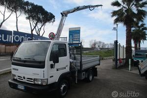 Nissan Cabstar 3000 TDI GRU STERN 025 4 SFILI+CAS
