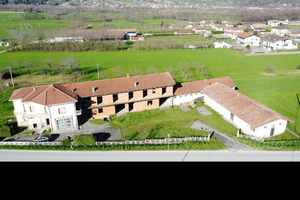 Fabbricato - Terreno