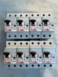 8 Salvavita al prezzo di uno BTICINO G8813A/AC