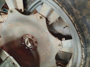 Ruote trattore sottili 210/95R44