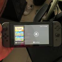 Nintendo switch + case (potenziata)