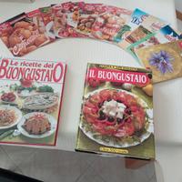 2 libri + brochure varie di ricette