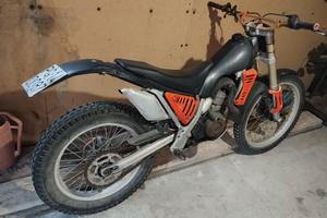 Moto da trial Aprilia