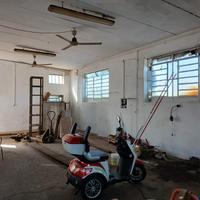 Box di 75mq per auto d'epoca