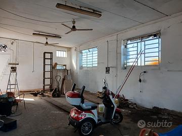 Box di 75mq per auto d'epoca