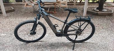 Bicicletta elettrica Focus Aventura2 Ebike 