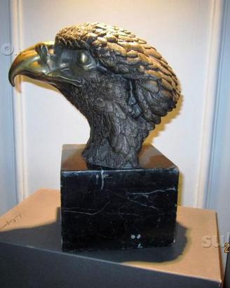 Acquila in bronzo 1346