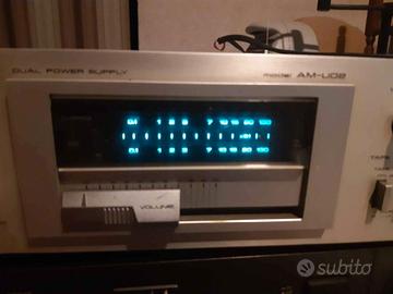 Amplificatore akai am-u02