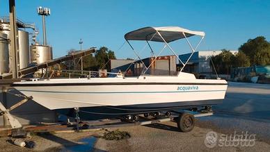 Barca 6mt con motore