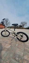 Bici BMX  ruote da 20 pollici