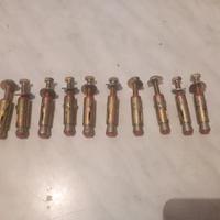 Tasselli ad espansione in metallo