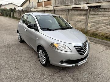 LANCIA Ypsilon 0.9 TwinAir Automatica Gold