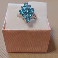 Anello in argento apatite blu