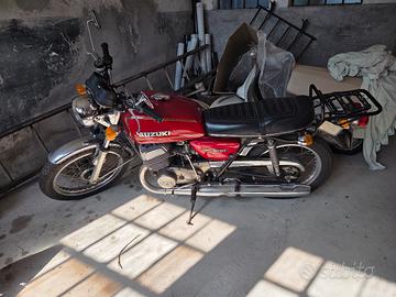 Suzuki GT500 1978 21400km targa originale 