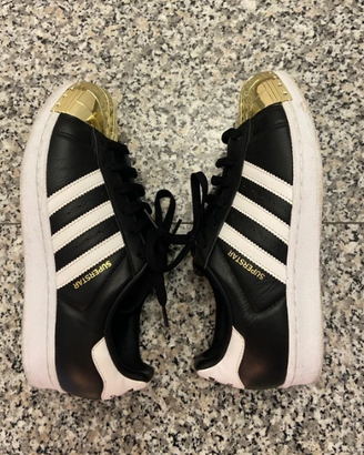Adidas Superstar Nere e Oro Donna