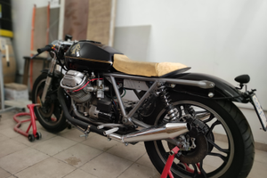 Moto Guzzi 1000 Cafe Racer
