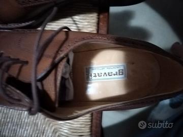 Scarpe gravati artigianali