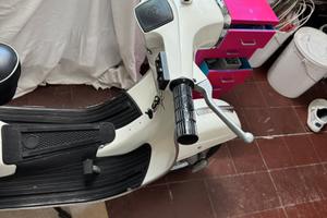 Vespa 50 special