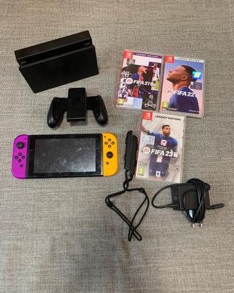 Nintendo Switch completa + 3 giochi FIFA Trattabil