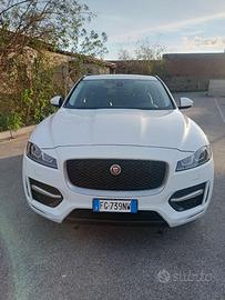 Jaguar fpace R sport