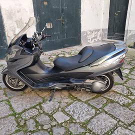 Suzuki Burgman 400