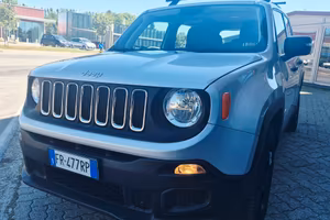 Jeep Renegade 1.6 E-TorQ EVO Sport GPL