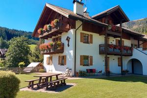 Villa Rita piano terra giardino e terrazza 8 posti