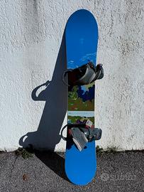 Tavola Burton lunghezza 147cm, larghezza 24cm.