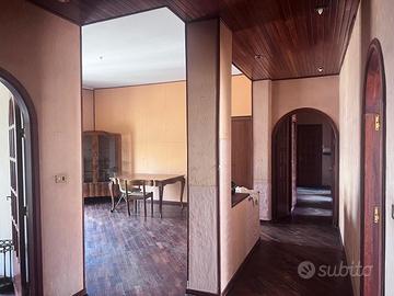 5 vani via orchidea zona "ist.vaccarini"